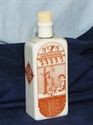 Kép Porcelán flaska metszetes dekorral, barna